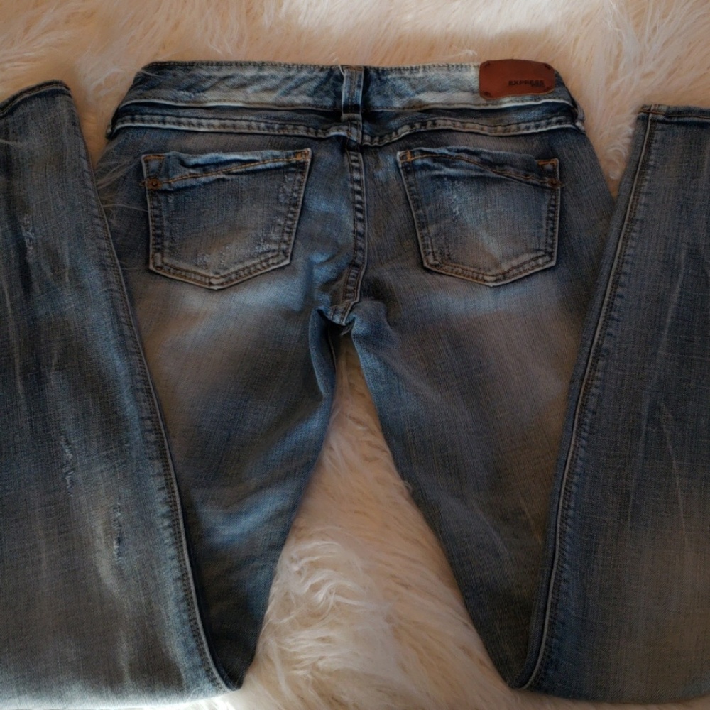 Express Jeans - Picture 3 of 6